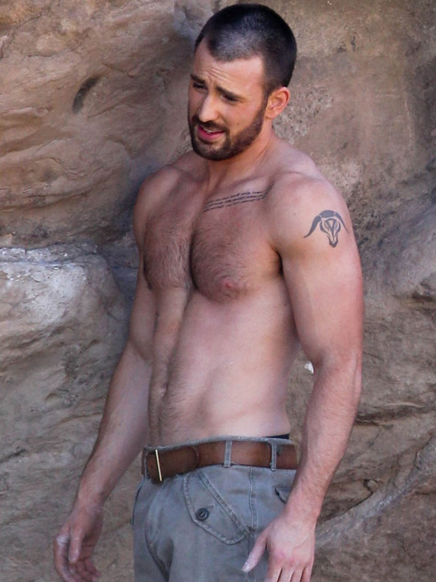 Chris Evans Shirtless