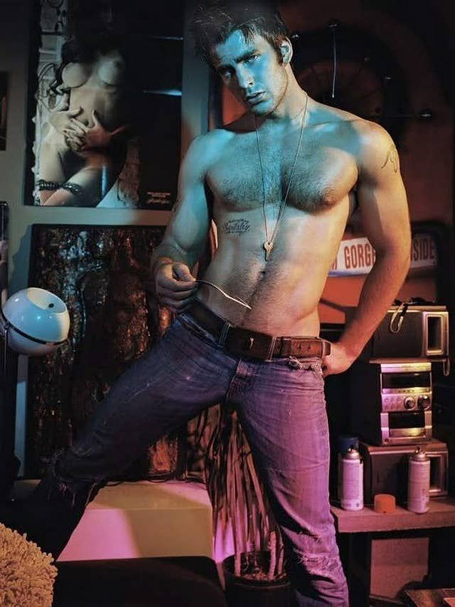 Chris Evans Shirtless