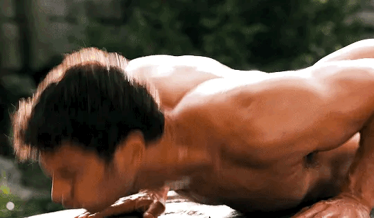 Theo James Shirtless_34