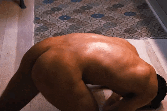 Theo James Shirtless_34